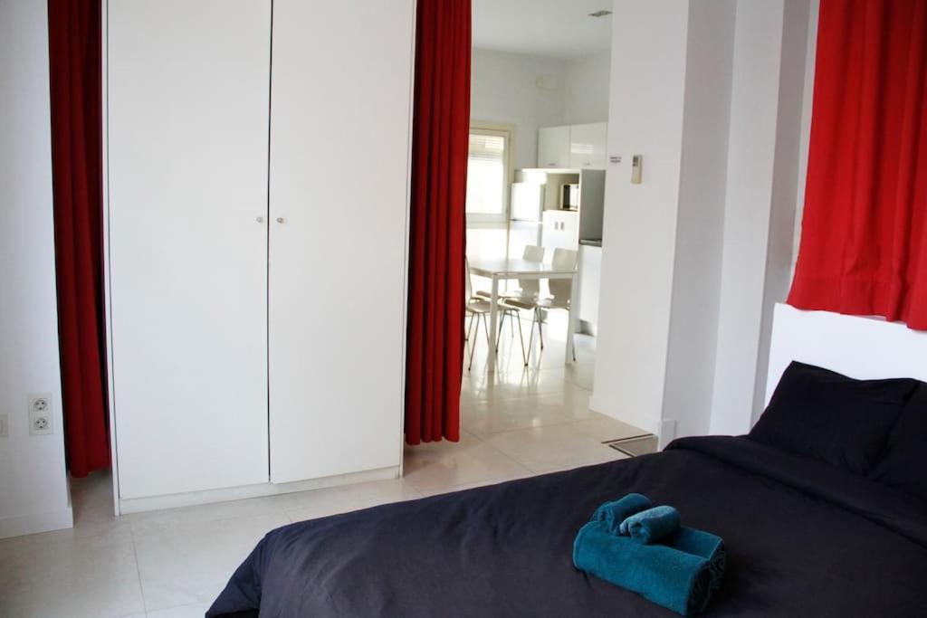 Cosy Apartment / Literally At The Foot Of Alhambra Granada Esterno foto